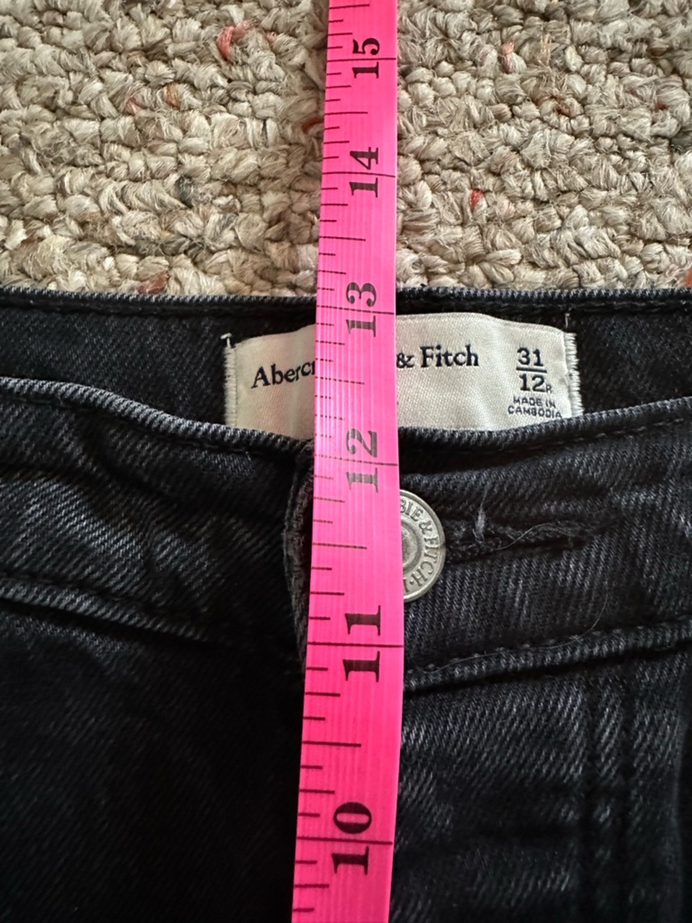A&F Jeans - The Dad High Rise - Size 31 - Size 12 - Picture 9 of 13